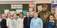 Уроки мужества за школьной партией: встреча с Героем СВО в рамках нацпроекта «Молодёжь и дети». - Далматовский муниципальный округ