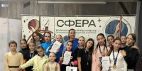 Оренбуржцы установили рекорд на фестивале воздушной гимнастики - Time56.Ru