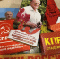 Лидер КПРФ отправил Георгию Филимонову мёд со своей пасеки - OnlineVologda.Ru