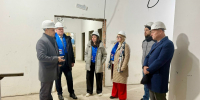 «Единая Россия» проинспектировала строительство педиатрического корпуса городской больницы Губкинского - Единая Россия