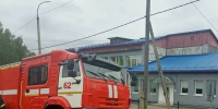 В Умбе огнеборцы тушили пожар в деревянном доме - Мурманский вестник