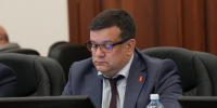 Максим Парфенов: В 2026-2027 учебном году увеличилось число педагогических работников - Министерство образования