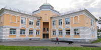 Школа №429 имени Героя Российской Федерации М.Ю. Малофеева отмечает 75-летие - Петродворцовый район