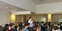 Старшеклассники Ижевска разобрали, как противостоять фейкам и мошенникам в сети - Комсомольская Правда