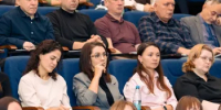 В Новом Уренгое стартовал второй модуль «Ямальской школы строителя» - Департамент строительства и жилищной политики