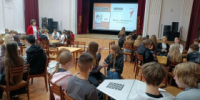 «ПрофиКвиз»: старшеклассники Лесного попробовали себя в роли предпринимателей - Администрация г. Лесной