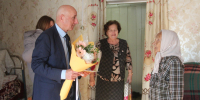 Труженицу тыла поздравили с 95-летием - Газета Новая жизнь