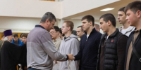 День призывника: в Пятигорске на срочную службу торжественно проводили новобранцев  . - Администрация г. Пятигорск