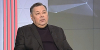От идеи до «Минбара»: Ильдар Ягафаров – о создании картины «Әлифба», ИИ и судьбах создателей татарской азбуки - ТРК Татарстан-Новый век