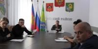 Глава Ейского района принял участие в видеоселекторе по капремонту МКД - Приазовские степи