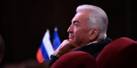 Александр Дрозденко поздравил Сергея Бебенина с 75-летием - 47Channel.Ru