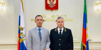 Состоялось вручение удостоверения судьи Каспийского городского суда Слядневу Дмитрию Викторовичу - Управление Судебного департамента