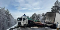 Движение по трассе «Сибирь» под Нижнеудинском закрыли из-за смертельного ДТП с грузовиками - Baikal24.Ru