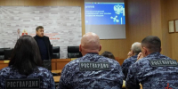 В Оренбурге лектор российского общества «Знание» провел встречу с росгвардейцами - Росгвардия
