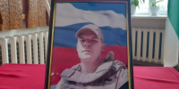 Сегодня в п. Югыдъяг прошла церемония отдания воинских почестей гвардии рядовому Кочанову Алексею Валериевичу. - Усть-Куломский район