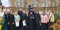 Студенты Смоленской духовной семинарии посетили Старицкий Свято-Успенский монастырь - Тверская епархия