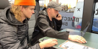 13-летняя девочка в красной куртке пропала в Петрозаводскефото - Комсомольская правда