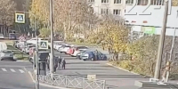 Затолкали в Renault и увезли: банда подростков заставляла 12-летнего мальчика попрошайничать на дорогах Петербурга - Neva.Today