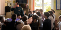 Огонь, вода и медные трубы: кронштадтские школьники побывали в гостях у спасателей - МЧС России