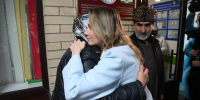 Мария Львова-Белова навестила в Ингушетии пострадавших при взрыве газа - Сердало