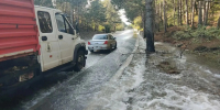На трассе Ялта — Севастополь вода вышла на дорогу - Комсомольская правда