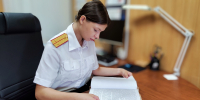 В Новоалтайске перед судом предстанет врач-терапевт частного медицинского центра, обвиняемый в коммерческом подкупе - Следственный комитет