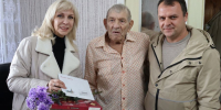 Живая история: труженик тыла Александр Липасов отмечает 96‑й день рождения - Министерство труда и соцзащиты