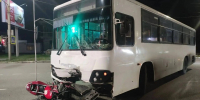 ️В Приморье мотоциклист влетел прямо под автобус - ГТРК Владивосток