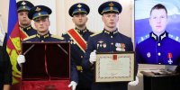Кондратьев передал семье Героя России Неверова медаль «Золотая Звезда» на Кубани - ТК Краснодар