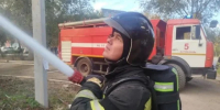 В Астрахани на Оленегорской ликвидируют пожар по повышенному номеру вызова - ГТРК Лотос