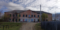 В Пинюге продают старую школу - Newsler.Ru
