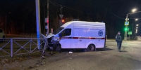 В ДТП с участием скорой помощи в Пензе пострадали три человека - SMI58.Ru