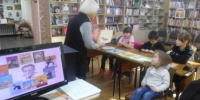 Детская библиотека № 32. Литературно-игровой сундучок «Про всё на свете». - ЦБС г. Саратова
