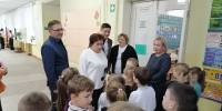 От школьного меню до кадров в глубинке: рабочая поездка в Чухломский округ - Газета Вперёд