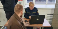 Вологодские транспортные полицейские и судебные приставы провели акцию «Узнай о своих долгах» - Вологда.РФ