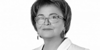Проститься с погибшим врачом Людмилой Евсюковой можно 26 октября - Комсомольская Правда