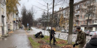 Великолучане провели субботник в будущем Доме молодёжи - InformPskov.Ru
