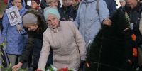 Траурная панихида по жертвам политических репрессий прошла в Екатеринбурге - ИА Уральский меридиан
