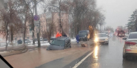 Фура перевернулась после ДТП на 44-м километре МКАД и заблокировала полосу - ИА Общественная служба новостей