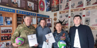ЛДПР поздравила ветеранов спецподразделений в Якутске - ЛДПР