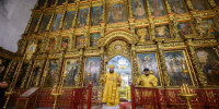 Митрополит Матфей совершил Литургию в Свято-Троицком кафедральном соборе - Pln-Pskov.Ru