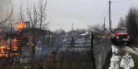 В Прокопьевске огонь уничтожил постройки на шести садовых участках - Prokopievsk.ru