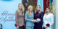Евгения Чибис поделилась опытом объединения сообществ на первом форуме «Женский код Арктики» в Норильске - Министерство информационной политики