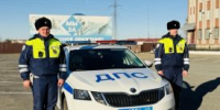 В Кургане инспекторы ДПС оперативно доставили в больницу мать и ребёнка - Новый мир