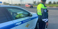 В Чапаевске сотрудники Госавтоинспекции задержали мужчину с наркотическим средством в крупном размере - ГУ МВД Самарской области