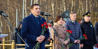 В пятницу Коле у мемориала Защитникам Заполярья «Кольский Алёша» состоялся митинг, посвящённый 82-й годовщине разгрома немецко-фашистских войск в Заполярье. - Кольский район