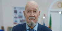 Ветерану Лениногорска вручили медаль «200 лет со дня рождения Каюма Насыри» - Лениногорский район