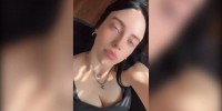 24-летнюю Билли Айлиш заподозрили в операции по уменьшению бюста - MosRegToday.Ru