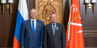 Александр Беглов награждён медалью Следственного комитета Российской Федерации - Администрация г. Санкт-Петербурга