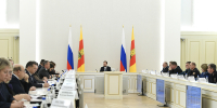 26.10.2026 | Виталий Королев рассмотрел прогноз социально-экономического развития Тверской области: предполагается, что в 2026 году ВРП Верхневолжья превысит 1 трлн рублей - Правительство области